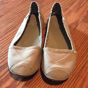 Crocs flats